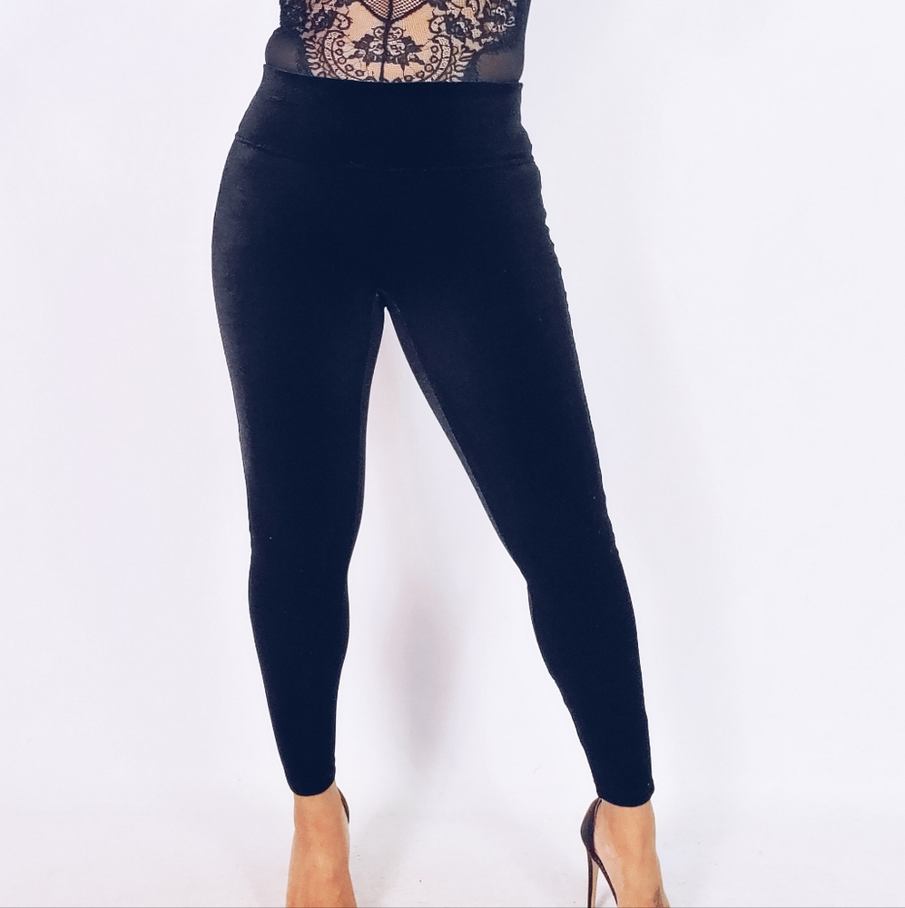 🚫SOLD🚫DKNY Velvet Leggings - Picture 4 of 5
